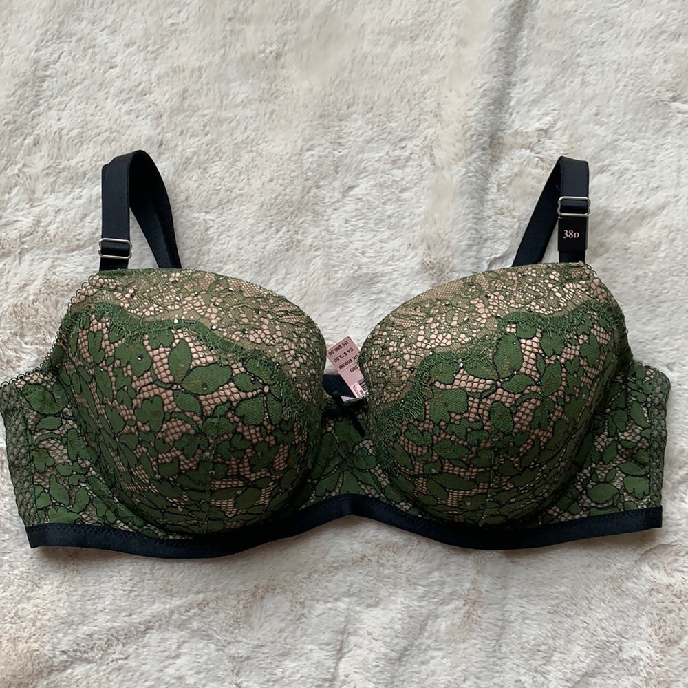 Victoria’s Secret Dream Angels Lined Demi *NWT*